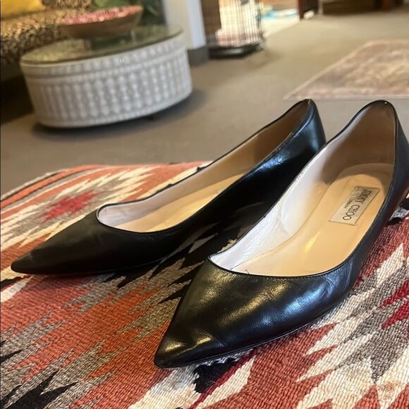 Jimmy Choo Elegant Black Women's Flats - Picture 10 of 10